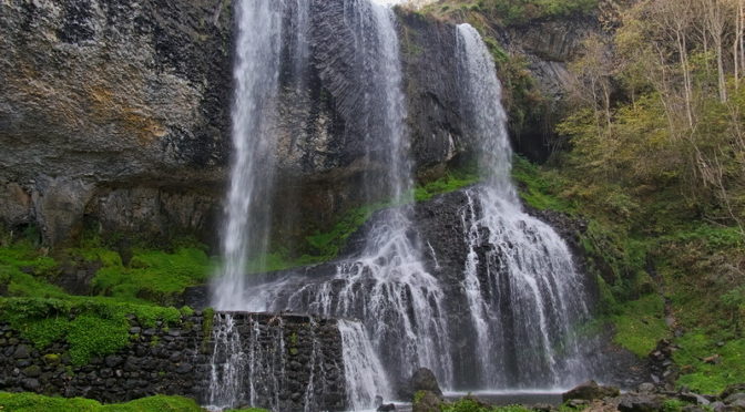 La cascade de la Beaume, une belle chute d'eau en Haute-Loire